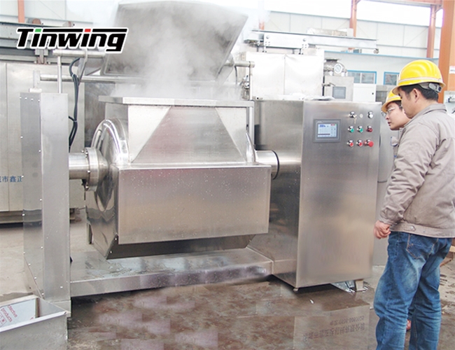 Horizontal stirring cooking pot